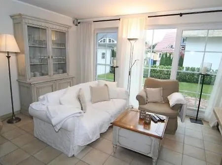 Apartment Ferienwohnung 2.1 Seestr.5b Zingst